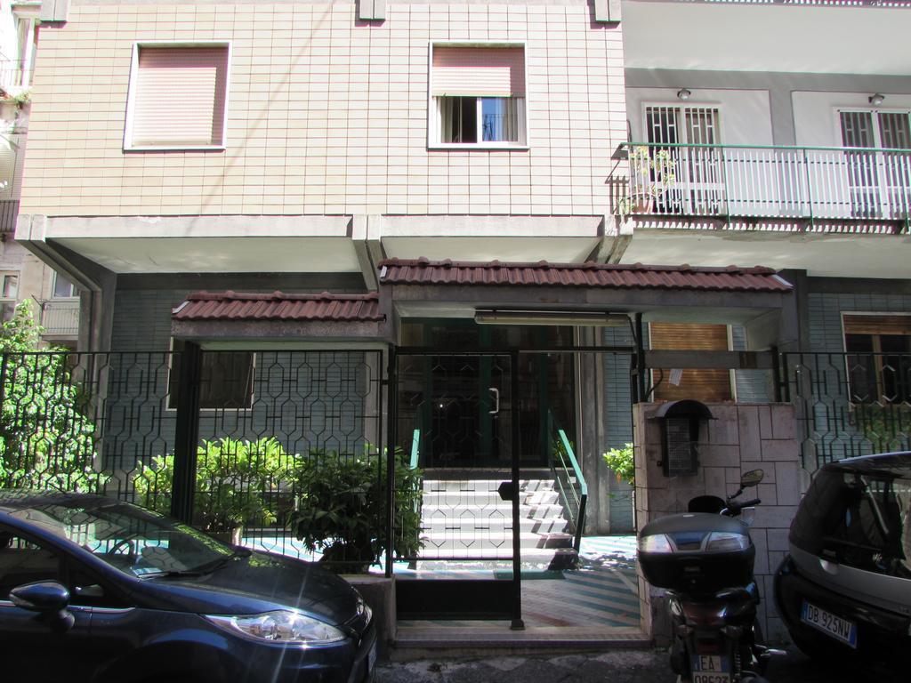 Villa Dimora Nini Neapel Exterior foto